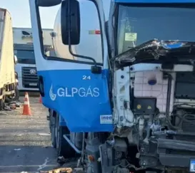 Veja imagens do acidente violento na Magé-Manilha
