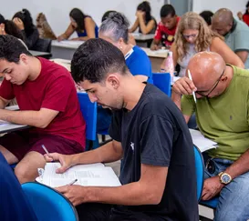 Vestibular Cederj abre inscrições para mais de 7 mil vagas em 16 cursos