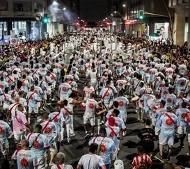Prepare o tamborim! 'Coração' do Centro de Niterói vai parar 10 vezes