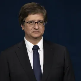 Em votação apertada, Senado mantém Gonet na PGR; veja placar