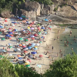 Praias de Niterói receberam mais de 300 mil pessoas no final de semana
