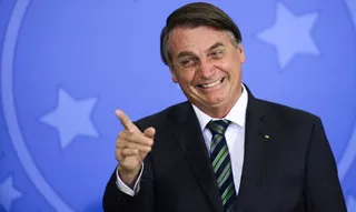 Imagem ilustrativa da imagem Bolsonaro deixa hospital após oito dias internado