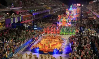 Imagem ilustrativa da imagem Ingressos para Sapucaí voltam a ser vendidos neste domingo
