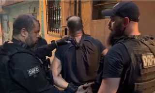 Imagem ilustrativa da imagem Chefe do tráfico do Caju é preso em ação contra roubo de cargas
