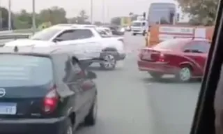 Imagem ilustrativa da imagem Criminosos armados causam pânico na BR-101, em SG