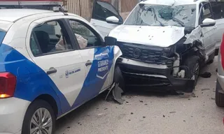 Imagem ilustrativa da imagem Criminosos batem de frente com a polícia e um acaba morto em SG