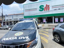 Imagem ilustrativa da imagem Supermercados atacados a tiros em São Gonçalo