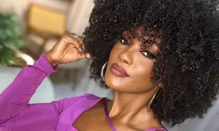 Imagem ilustrativa da imagem Erika Januza vai doar looks usados como rainha da Viradouro