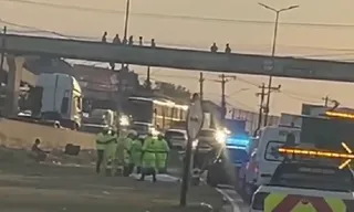 Imagem ilustrativa da imagem Homem morre atropelado na BR-101, em Itaboraí