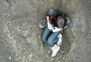 Imagem ilustrativa da imagem Montanhistas chegam até jovem de Niterói que caiu em trilha na Indonésia