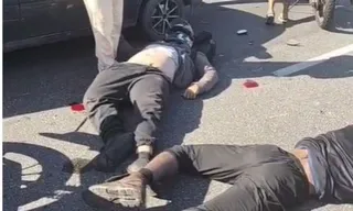 Imagem ilustrativa da imagem Motociclistas ficam gravemente feridos em acidente na RJ-104