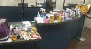 Imagem ilustrativa da imagem Mulher é presa por furtar 164 produtos em mercado de Niterói