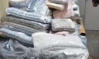 Imagem ilustrativa da imagem PM encontra carga de eletrodomésticos roubada em comunidade de Niterói