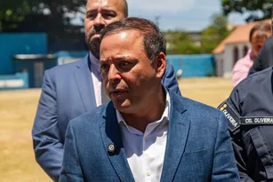 Imagem ilustrativa da imagem Prefeito de Niterói sinaliza apoio financeiro a São Gonçalo