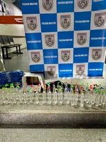 Imagem ilustrativa da imagem Traficante é preso com bolsa cheia de lança-perfume em Maricá