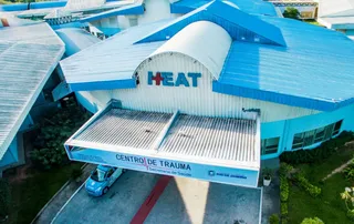 Imagem ilustrativa da imagem Réveillon termina com crianças feridas por explosões em SG e Niterói