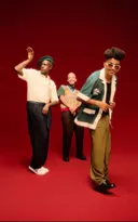 Imagem ilustrativa da imagem Trio de São Gonçalo faz show de graça na Baixada