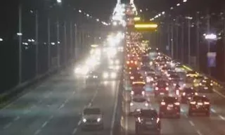 Imagem ilustrativa da imagem Trânsito pesado complica volta para casa na Ponte Rio-Niterói