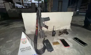 Imagem ilustrativa da imagem Um morto, feridos e fuzis apreendidos em operações no Rio