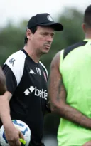 Imagem ilustrativa da imagem Vasco enfrenta o Bragantino com objetivo de se afastar do Z-4