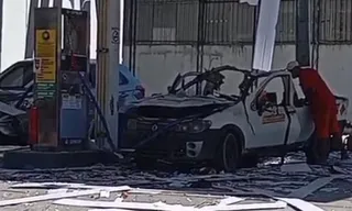 Imagem ilustrativa da imagem Vídeo: explosão em posto de combustíveis deixa quatro feridos