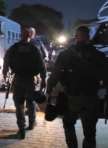 Mil policiais em ação no Salgueiro, em São Gonçalo