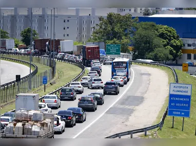 Imagem ilustrativa da imagem BR-101 parada no sentido Niterói; entenda o motivo