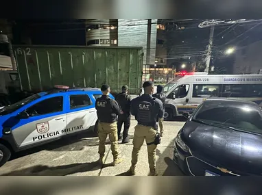 Imagem ilustrativa da imagem Dono de ferro-velho clandestino é preso em comunidade de Niterói