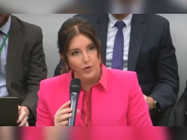 Imagem ilustrativa da imagem Governo prevê salário mínimo de R$ 1.630 para 2026