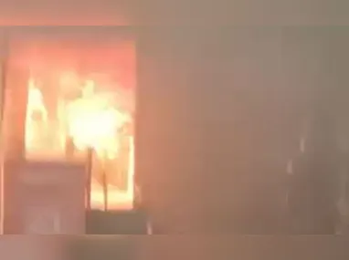 Segundo testemunhas, a esposa da vítima estava dirigindo o veículo quando perdeu o controle