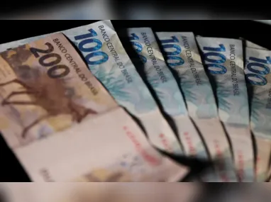 O jogo simples, com seis números marcados, custa R$ 6