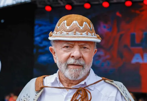 Lula será enredo da escola de Niterói