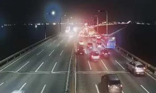 Imagem ilustrativa da imagem Acidente interdita faixa na Ponte Rio-Niterói