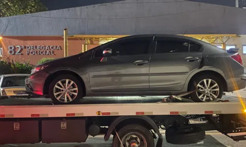O carro era o mesmo utilizado por quatro criminosos que abordava vítimas em Maricá