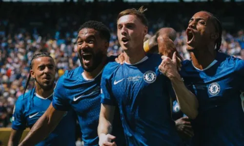 Time inglês decidiu a partida já no primeiro tempo