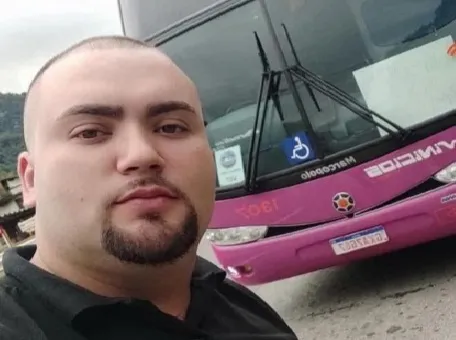 Vinicios Carvalho era dono de uma empresa de transporte turístico