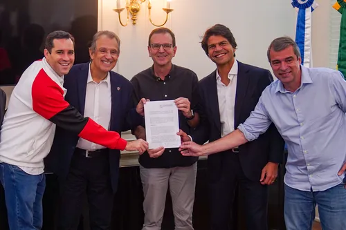 Fla e Prefeitura formalizam acordo para estádio