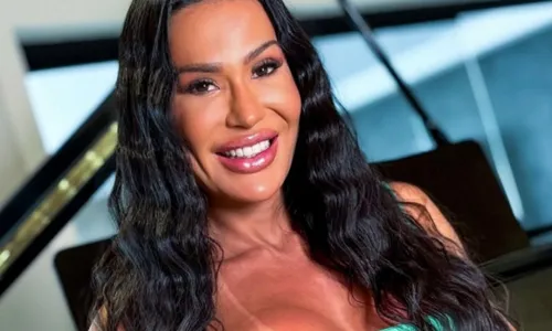 Gracyanne Barbosa teve uma lesão no joelho e precisou passar por cirurgia