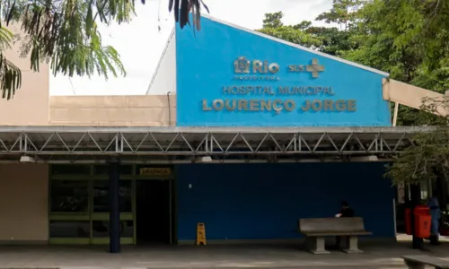 Paciente ferido por granada no Anil é atendido no Hospital Lourenço Jorge