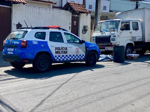 O incidente aconteceu nas proximidades de um ponto final de ônibus