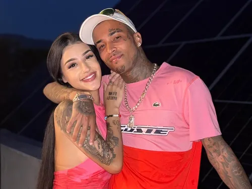 Bia Miranda e Gato Preto