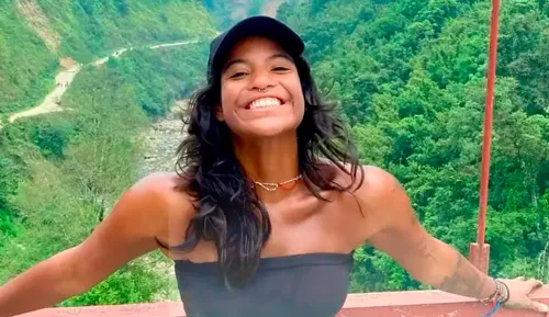 Amigos e parentes de Juliana Marins vão se despedir da jovem