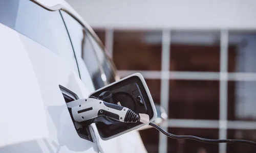 Proposição obrigava os edifícios a instalarem infraestrutura para recarga de veículos elétricos