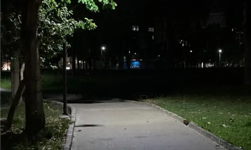 Estudantes lidam com pontos escuros no trecho do Instituto de Educação Física da UFF