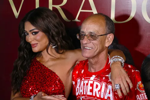 Rainha Juliana Paes e Mestre Ciça: parceria de outros carnavais