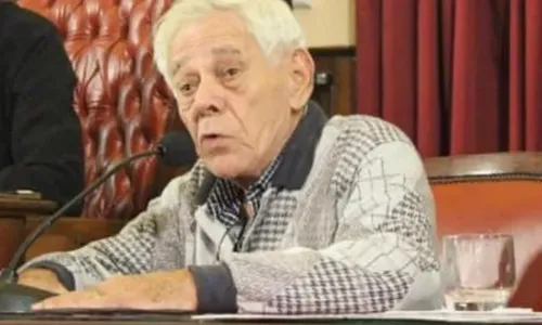 O jornalista Jourdan Amóra, morreu aos 87 anos, neste domingo (19)