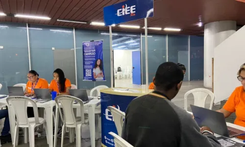 Candidatos devem baixar o aplicativo do CIEE Rio e efetuar o cadastro previamente
