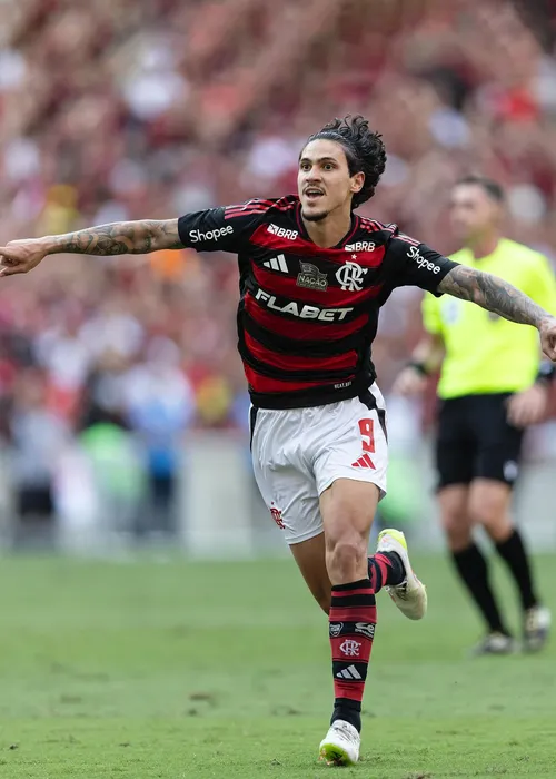 Atacante se sentiu desrespeitado após fala de Filipe Luís e vazamento de mensagens internas