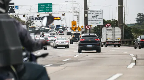 Movimentação na Ponte Rio Niterói