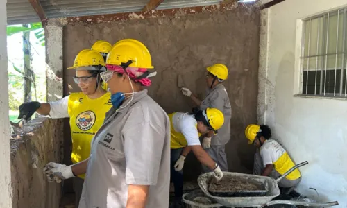 Projeto capacita mulheres para atuar na construção civil com formação gratuita e bolsa-auxílio em SG